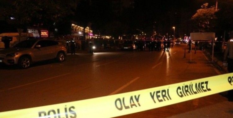 Adana'da meyhaneye silahlı saldırı: 3 yaralı