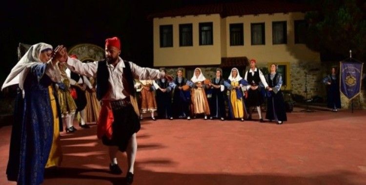 Yunanistan'da 'Kapadokya'nın geleneklerini' yaşatıyorlar