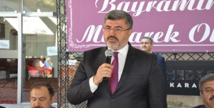 Milletvekili Özkaya sosyal medyadaki ‘kurbankatliamdır’ etiketini kınadı