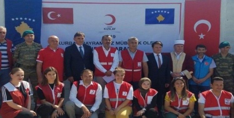 Türk Kızılayı’ndan Kosovalılara kurban eti