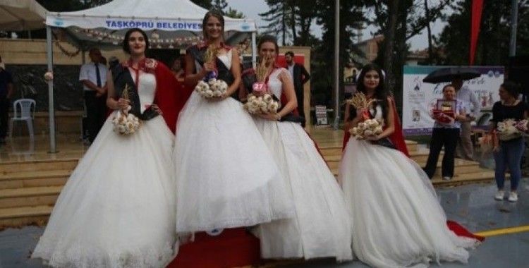 'Taşköprü Festival Güzeli' seçildi