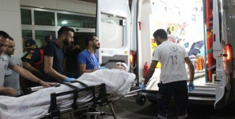 Karaman’da asker kazayla arkadaşını vurdu