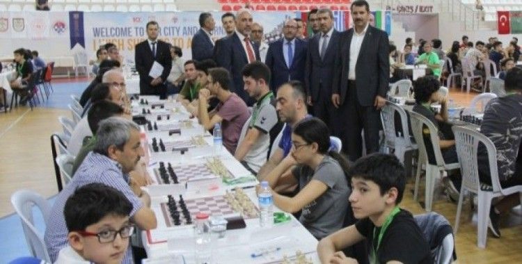 Sivas’ta Uluslararası Satranç Turnuvası düzenlendi