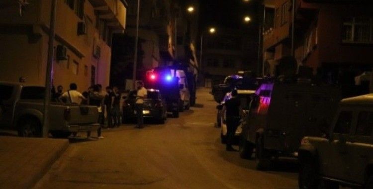 Siirt’te silahlı saldırı, 1 kişi etkisiz hale getirildi, 1 polis yaralandı