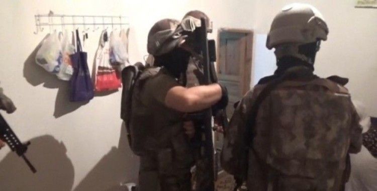 Erzurum'da terör operasyonu: 14 şüpheli gözaltına alındı