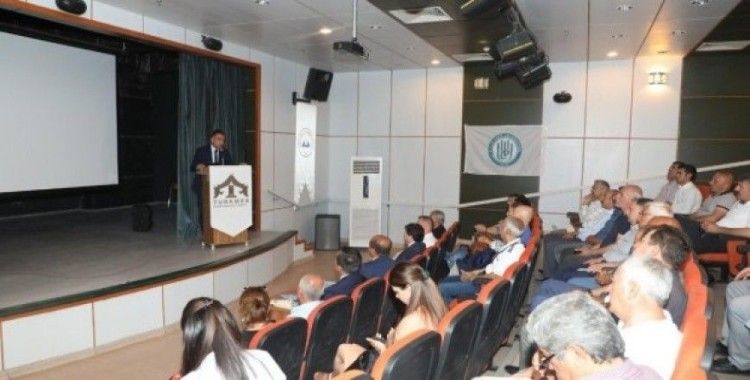 Ahlat’ta II. Uluslararası Geleneksel Türk Mezar Taşları Sempozyumu düzenlendi