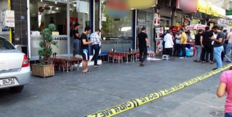 Diyarbakır’da park kavgasında kan aktı: 1 ağır yaralı