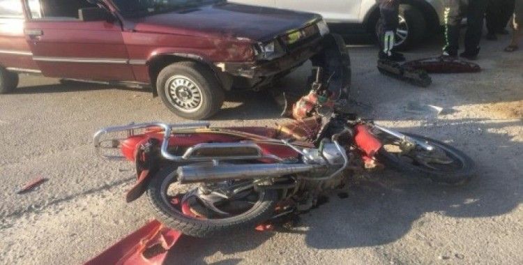 Boyabat’ta motosiklet ile otomobil çarpıştı: 1 yaralı