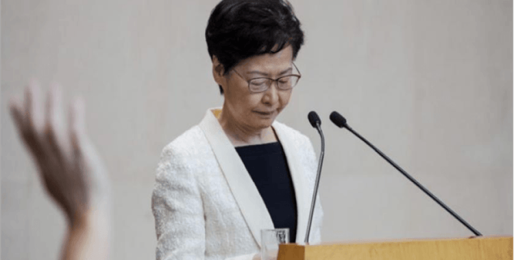 Hong Kong Lideri Lam, suçlu iade tasarısının geri çekileceğini açıklayacak