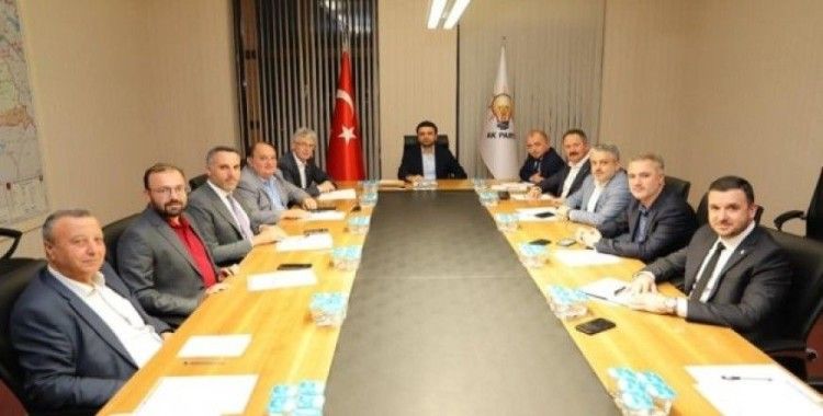 AK Parti Marmara Bölgesi İl Başkanları Bölge Toplantısına İl Başkanı Karabıyık’ta katıldı