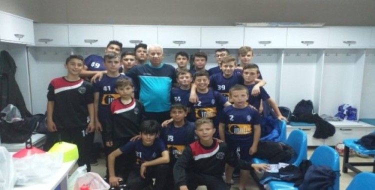 Futbol okulundan Pazaryerispor’a 25 yeni futbolcu