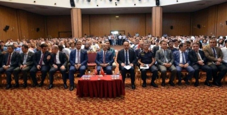 Vali Demirtaş: "Eğitimde Adana’yı bir numara yapmalıyız"