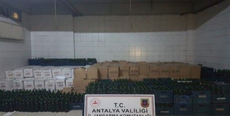 Manavgat’ta 20 bin litre şişelenmiş sahte dolum şarap ele geçirildi