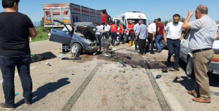 Osmaniye’de zincirleme trafik kazası: 3 ölü, 4 yaralı