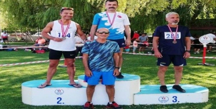 Aydınlı master Serkan Şengil, 2019’u 1 rekor ve 9 madalyayla tamamladı