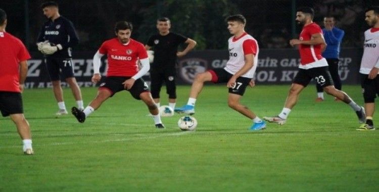 Gazişehir Gaziantep’te Beşiktaş hazırlıkları sürüyor