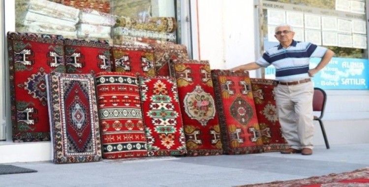 Kırşehir’de halı dokuma mesleğinin son temsilcisi zamana direniyor