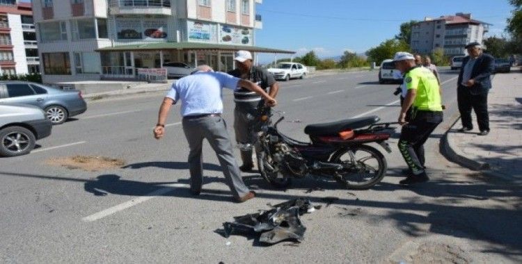 Sivas’ta trafik kazası: 2 yaralı