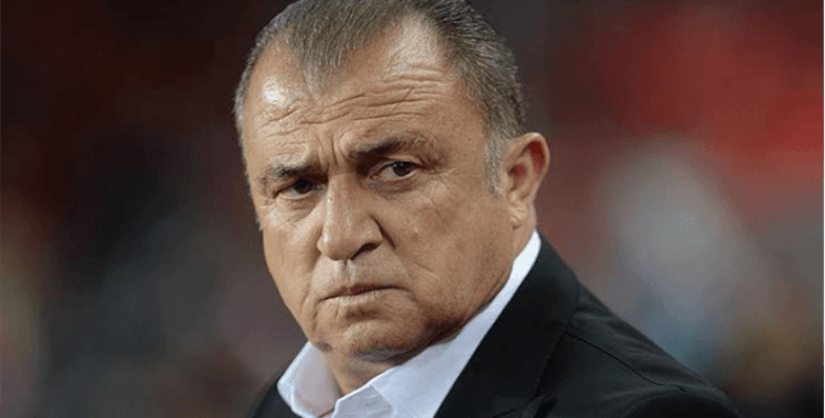 Fatih Terim'in cezası 3 maça düşürüldü