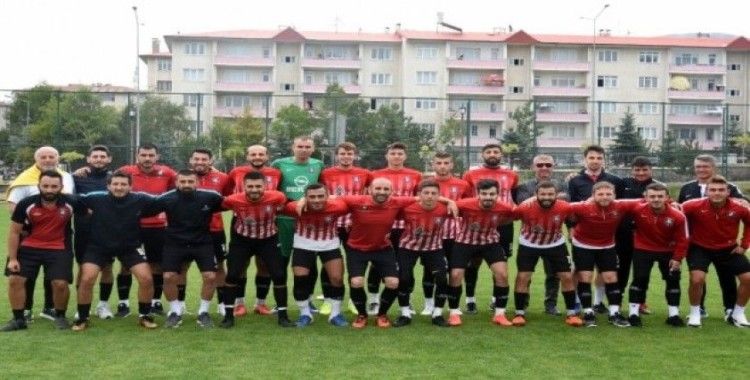 Cevizli Anadolu Spor Kulübü Başkanı Karakelle: “Şampiyonluğu göğüsleyeceğiz”