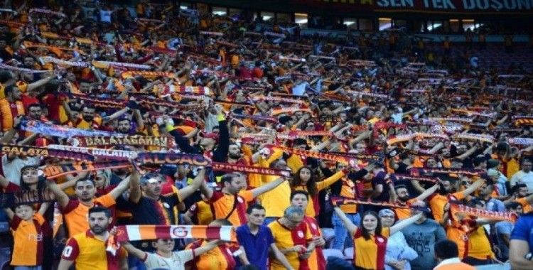 Türk Telekom Stadyumu’ndaki maçı 43 bin 472 kişi izledi