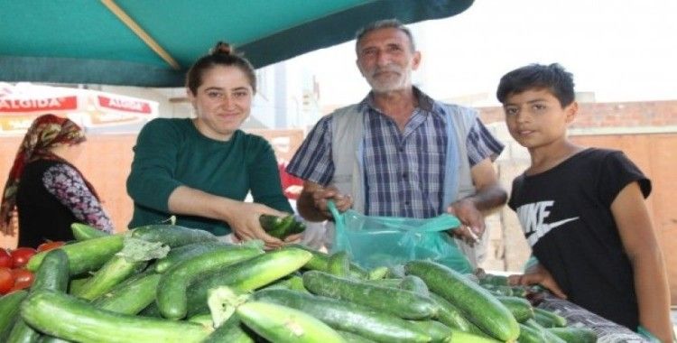 Kızıltepe’de kadın pazarcıların ekmek mücadelesi takdir topluyor