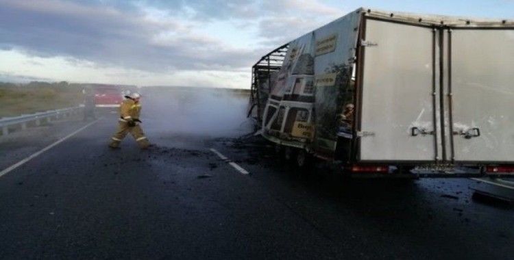 Rusya’da feci kaza: 3 kişi yanarak öldü