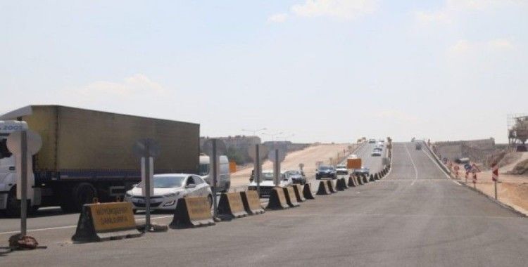 Şanlıurfa’da çevik kuvvet köprülü kavşağı trafiğe açıldı