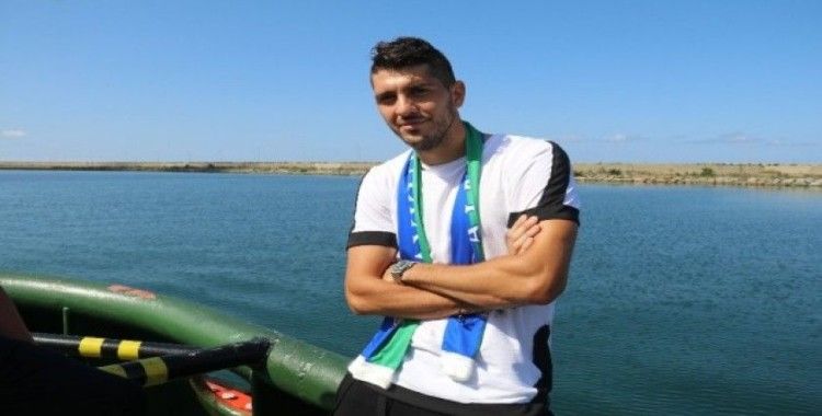 Çaykur Rizespor’un Yunanlı futbolcusu Chatziisaias Rize’ye çabuk alıştı