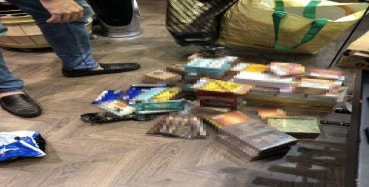 İstanbul’da sigara ve nargile tütününün de aralarında olduğu binlerce kaçak ürün ele geçirildi