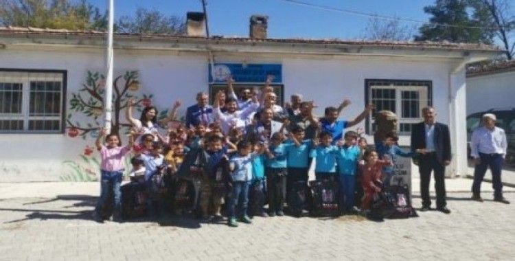 Malatya Beşiktaşlılar Derneği’nden öğrencilere destek