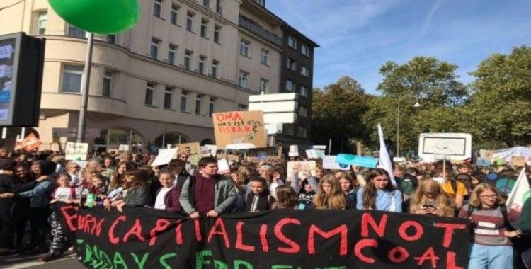 Küresel iklim değişikliğine karşı Almanya’da büyük grev