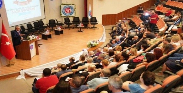 Ege Diş Hekimliği Fakültesi yarım asırlık tarihini kutladı