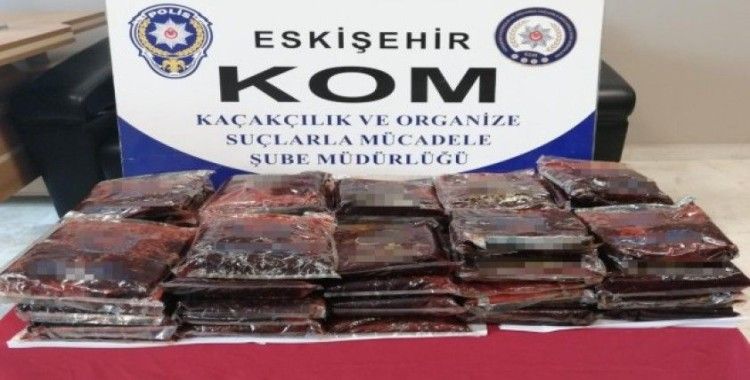Eskişehir’de 47 kilogram kaçak nargile tütünü ele geçirildi