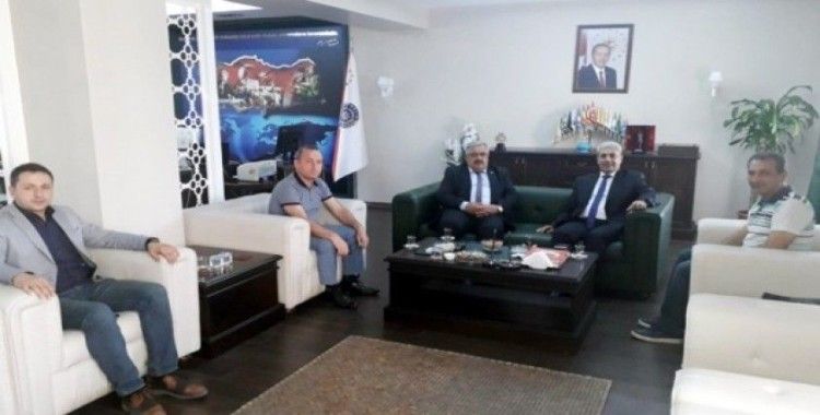Başkan Gür’den Gülser ve Uzunoğlu’na ziyaret