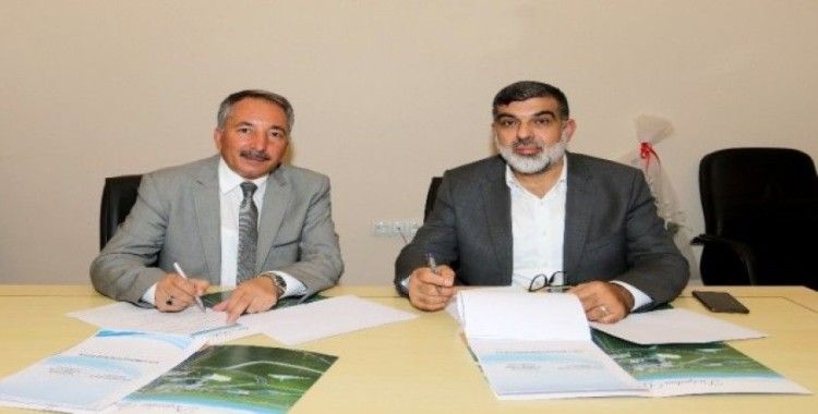 AİÇÜ ile Başakşehir Akademisi İlham Vakfı arasında işbirliği protokolü imzalandı