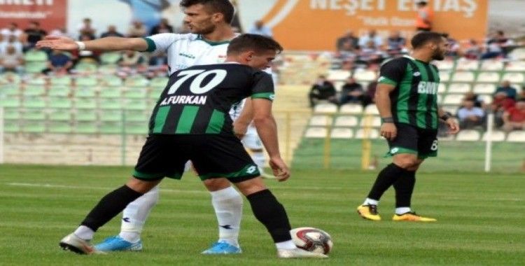 TFF 2. Lig: Kırşehir Belediyespor: 0 - Sakaryaspor: 0