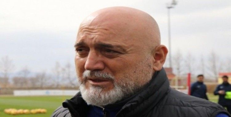 Kayserispor Teknik Direktörü Karaman istifa etti