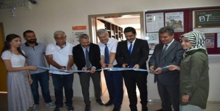 Buharkent MYO’daki kütüphane açıldı