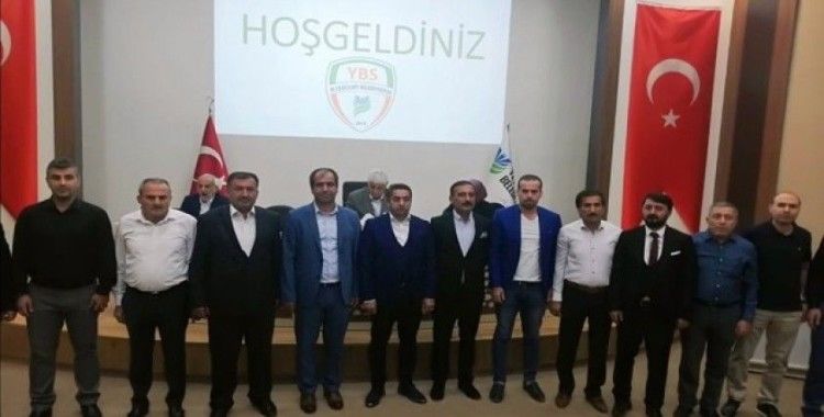 Yeşilyurt Belediyespor’da Başkan Tahsin Yılmaz, hoca Mehmet Ak oldu