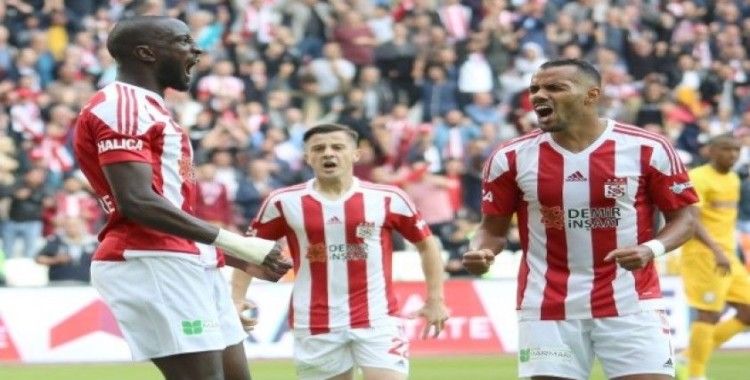 Sivasspor 6 futbolcusuyla 12 kez gol sevinci yaşadı