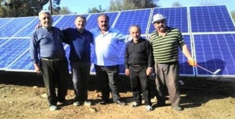 Elektrik faturası ağır gelince köye güneş paneli kurdu