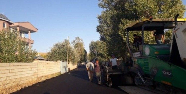Erciş Belediyesinden yol asfaltlama çalışması