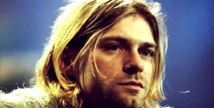 Kurt Cobain'in hırkası açık arttırmaya çıkarılıyor