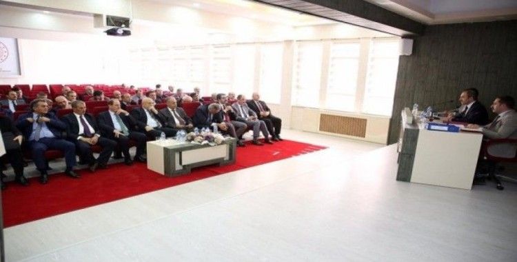 İl Koordinasyon Kurulu toplantısı Vali Epcim başkanlığında yapıldı