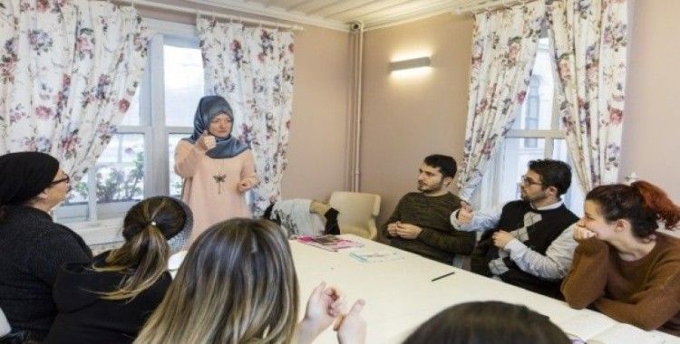 Eyüpsultan’da Türk İşaret Dili kursu başlıyor