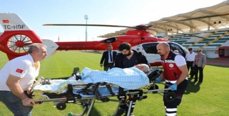 Pekmez kazanına düştü, ambulans helikopterle İzmir’e sevk edildi