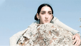 Gucci'nin yeni mankeni Armine Harutyunyan'a Photoshop'la estetik yaptılar