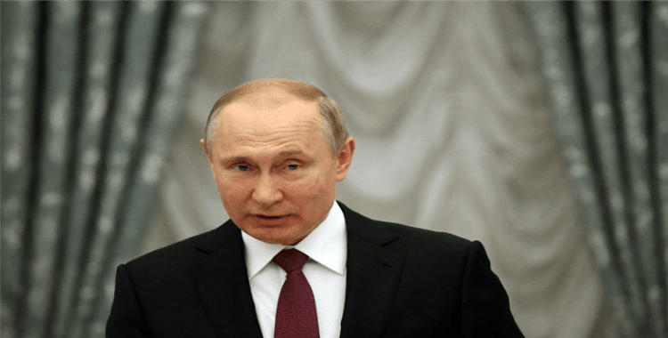 Putin: IŞİD'liler askeri harekât sırasında kaçabilir