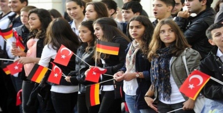 Avrupalı Türkler ekonomiye can veriyor